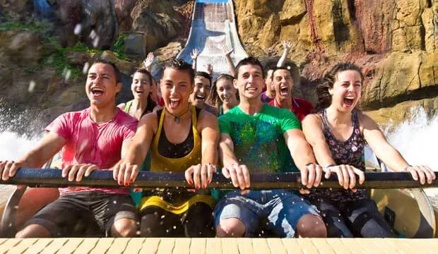 Barcelona Atracciones Tutuki Splash Rollercoaster Image