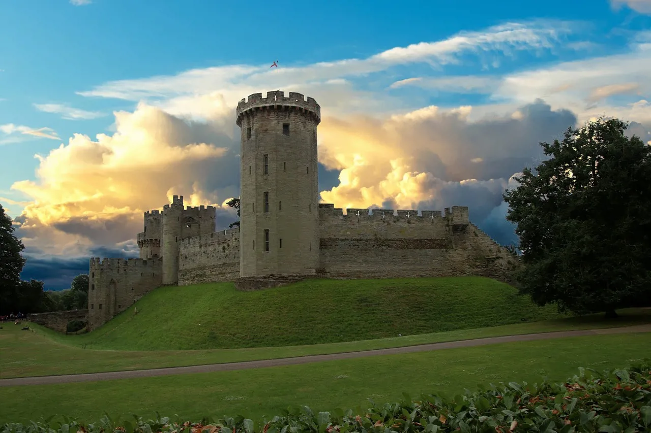 Warwick Castle 2484196 1280 Min