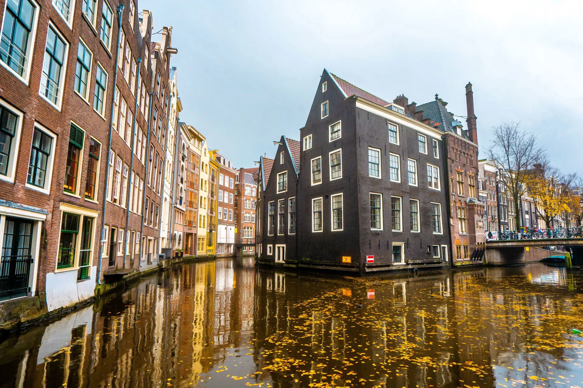 Amsterdam Canal Red Light District Min